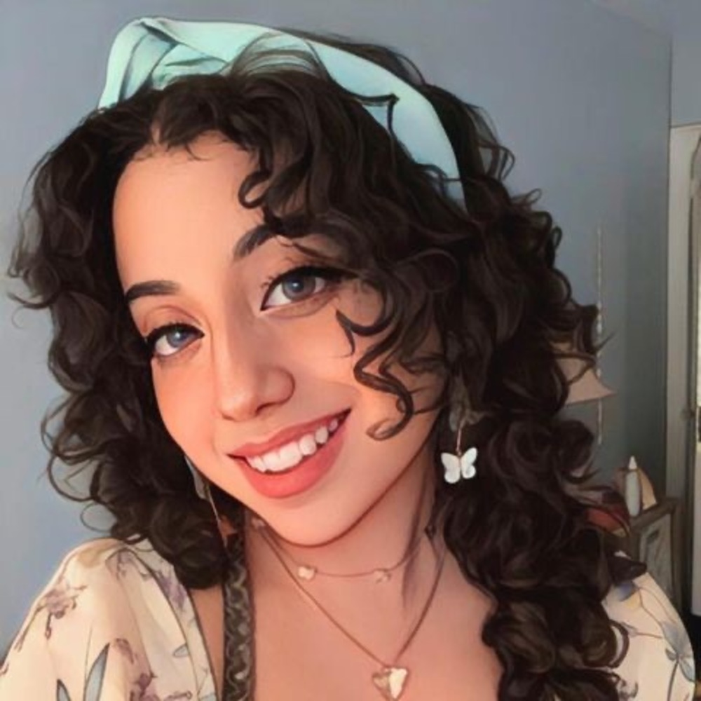 Meet your Posher, Yasmine
